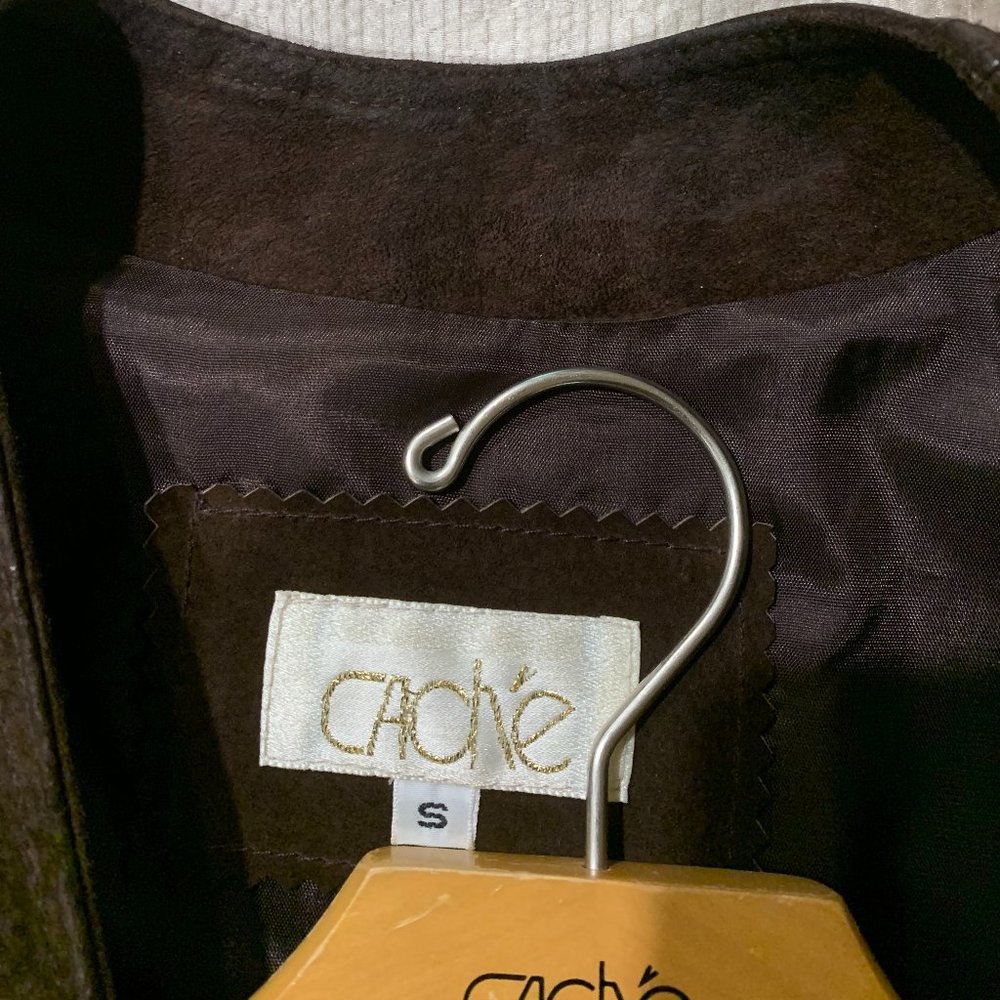 Cache Suede Suite - Picture 5 of 9